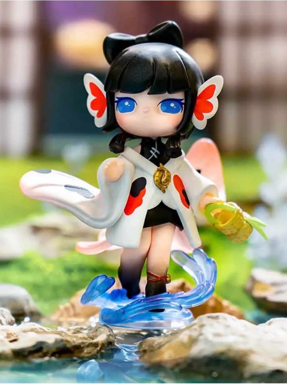 Robotime Rolife - Suri Paradise Guardians Dolls . Confirmed .  Laundering Girl